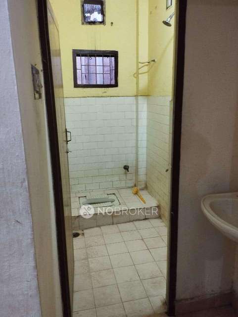 3 BHK Flat In Ishwariya For Sale  In Saligramam