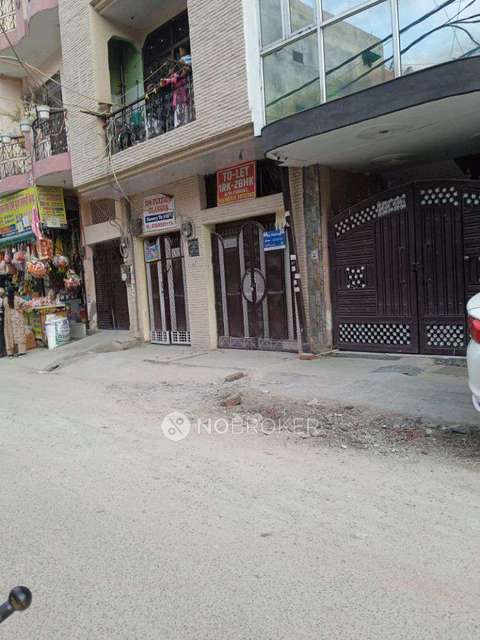 2 BHK Flat In Apartment for Rent  In Sector 23