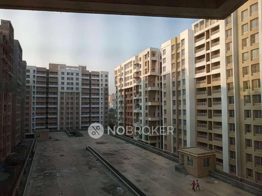 1 BHK Flat In Long Island For Sale  In Charholi Budruk