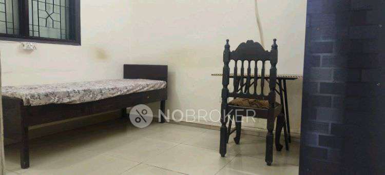 PG for Boys in Nsez Metro Station (nmrc)