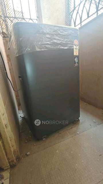 Shared Room for Female In 2 BHK  In Magarpatta City Cosmos In Hadapsar