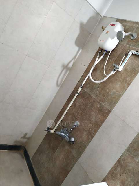 Single Room for Male In 2 BHK  In La Gloriosa, Wadgaon Sheri In Wadgaon Sheri