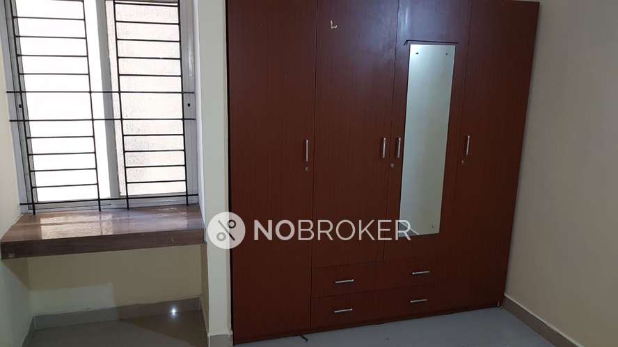 1 BHK Flat In Standalone Building  for Rent  In Hsr Layout 