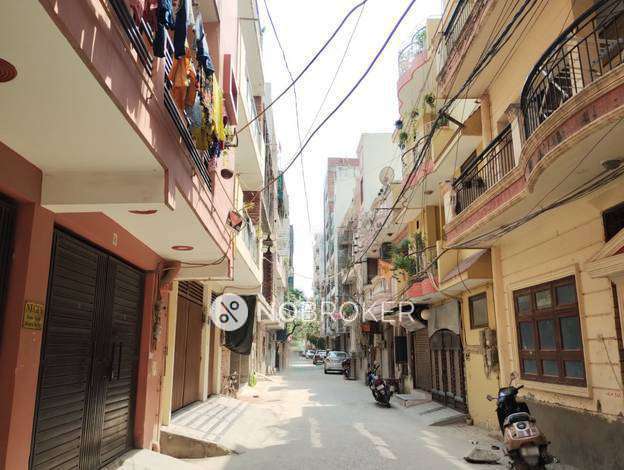 2 BHK Flat In Rajpur Khurd Extention Colony for Rent  In 284, Rajpur Khurd Extension, Chhatarpur, New Delhi, Delhi 110068, India