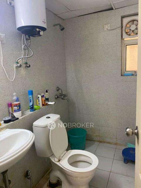 2 BHK Flat In Logix Blossoms Zest For Sale  In Sector 143