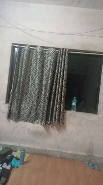 Single Room for Female In 2 BHK  In Kunnal Complex  In Kunal Complex