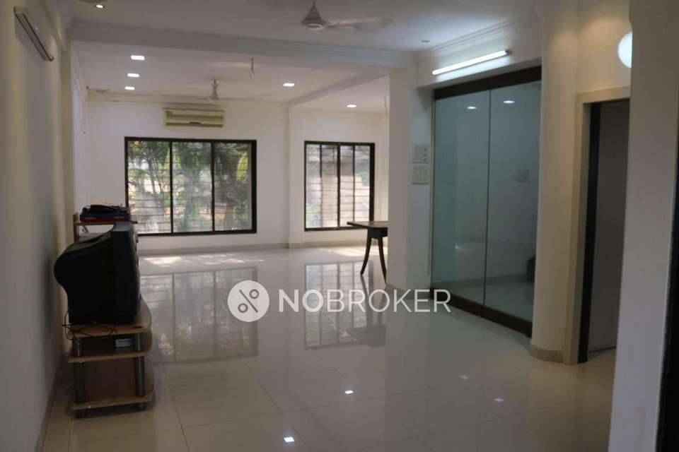 4 BHK House For Sale  In Mahajan Wadi