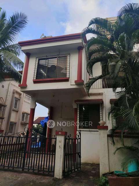 4 BHK House For Sale  In Mahajan Wadi