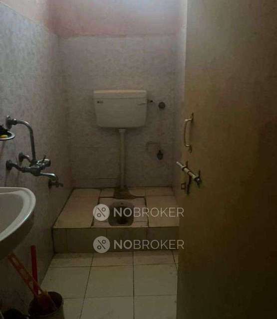 2 BHK Flat In Alzabeb  For Sale  In Tolichowki