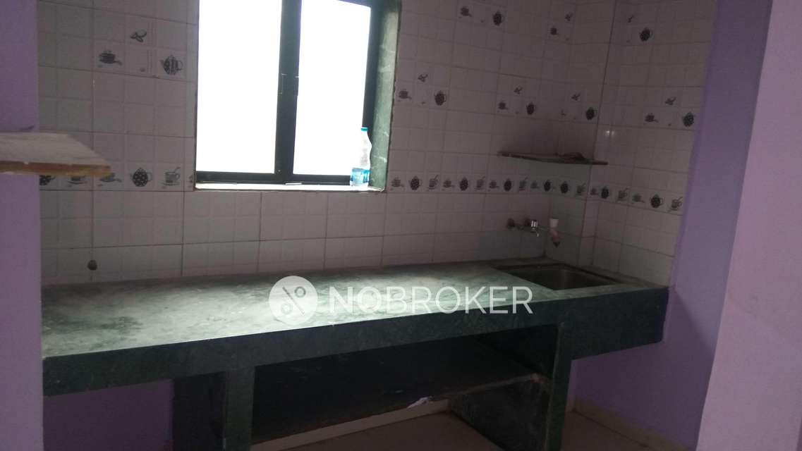 1 RK For Sale  In Ulhasnagar