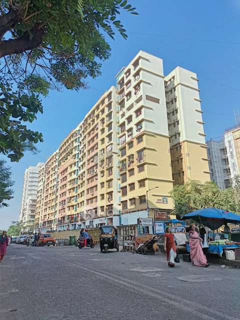 2 BHK Flat In Pagoda View for Rent  In Kandivali West