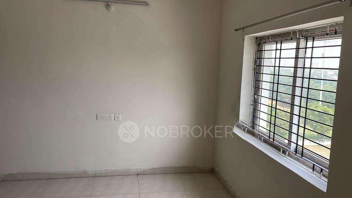 2 BHK Flat For Sale  In Ghansi Bazaar
