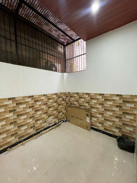 2 BHK Flat for Rent  In Gyan Khand 2