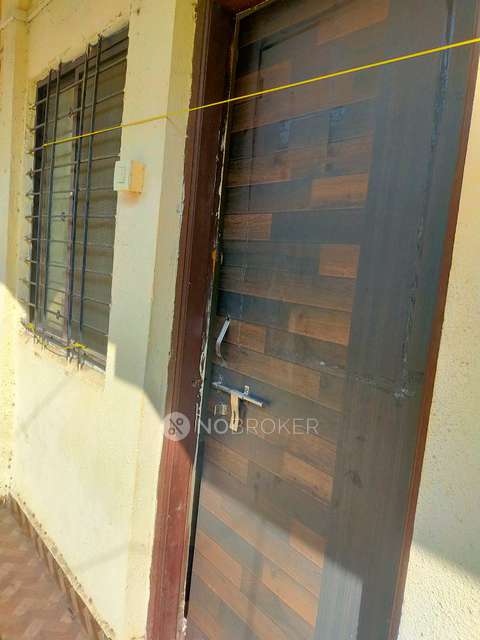 1 RK House for Rent  In Mq8w+92j, Premsadan Housing Society, Krushna Nagar, Chinchwad, Pimpri-chinchwad, Maharashtra 411019, India