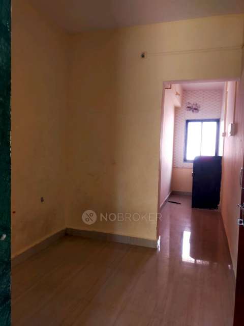 1 RK House for Rent  In Mq8w+92j, Premsadan Housing Society, Krushna Nagar, Chinchwad, Pimpri-chinchwad, Maharashtra 411019, India