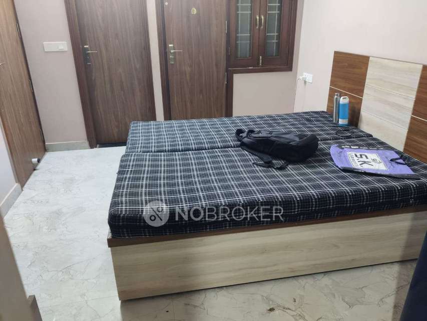 Shared Room for Male In 1 RK  In Apartment In Mahipalpur