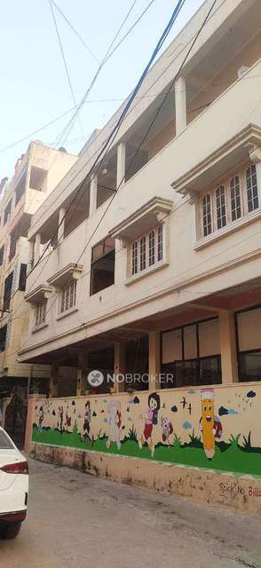 PG for Girls in Chanda Nagar