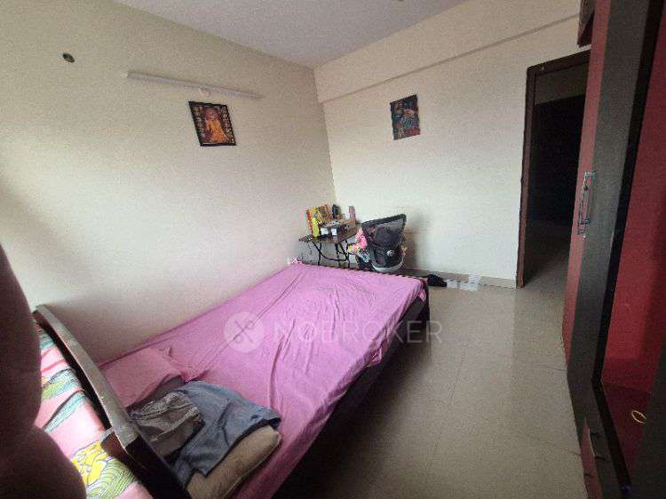 Single Room for Female In 2 BHK  In Mjr Pearl In Kadugodi