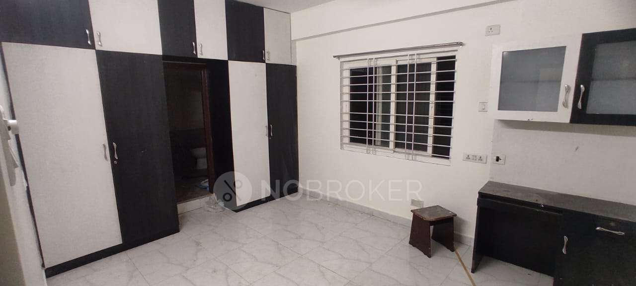 2 BHK Flat In Himasai Lakeview Towers For Sale  In Nalagandla