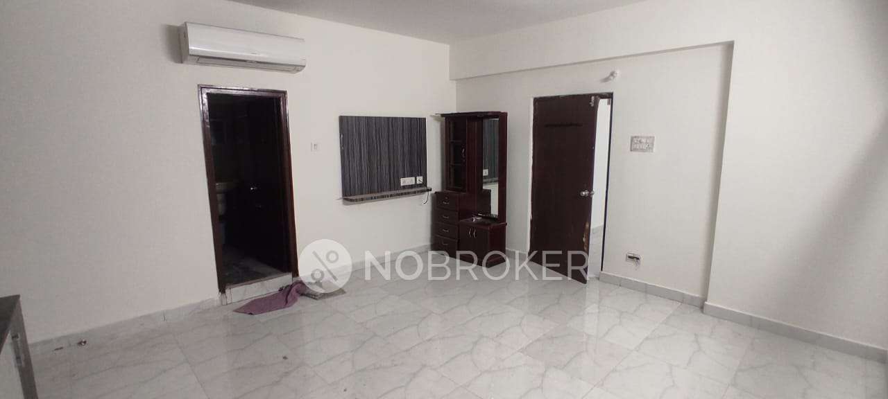 2 BHK Flat In Himasai Lakeview Towers For Sale  In Nalagandla