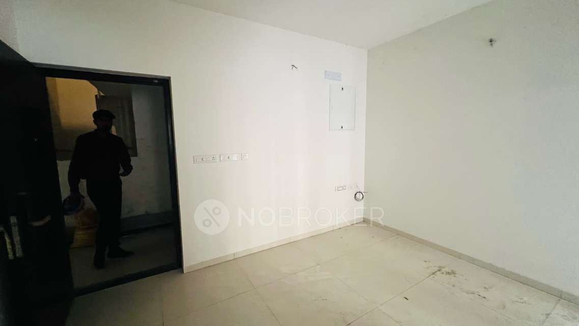 1 BHK Flat In Casagrand First City For Sale  In Sholinganallur