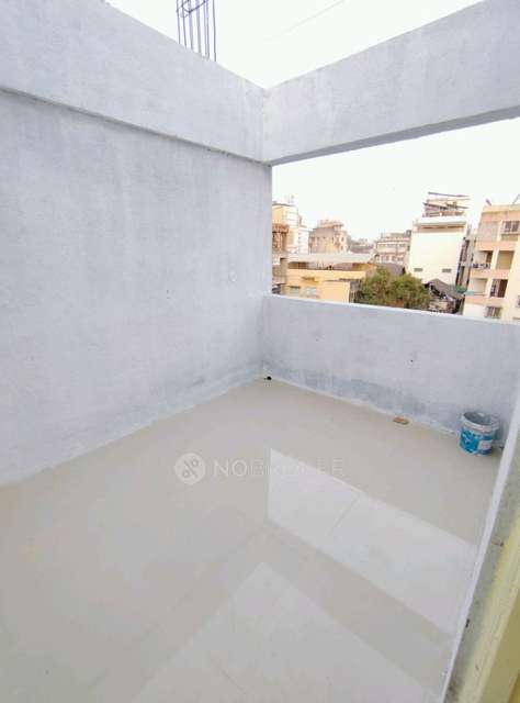 1 RK Flat In Shiv Priya for Rent  In First Floor, 274, Madhukar Chimanrav Potnis Road, Shukrawar Peth, Pune, Maharashtra 411002, India