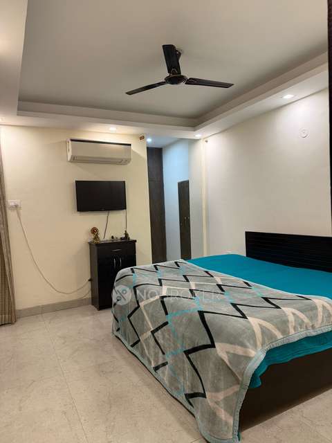4 BHK Flat For Sale  In Greenfields Colony Block B