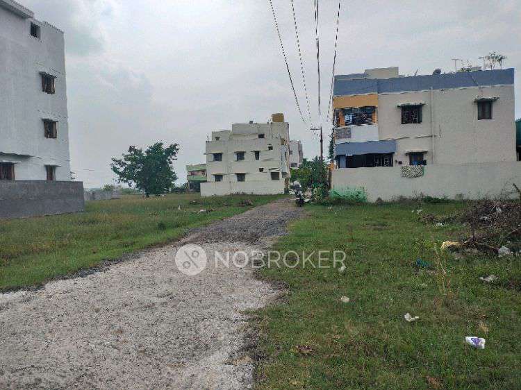 Godown/Warehouse in Ponmar Bus Stand, Chennai for Rent