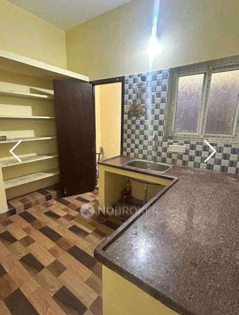 2 BHK Flat In 2 Bhk Flat In Uv Flats For Rent In 1672, Thiruvalluvar St,

Kovilambakkam for Rent  In Kovilambakkam