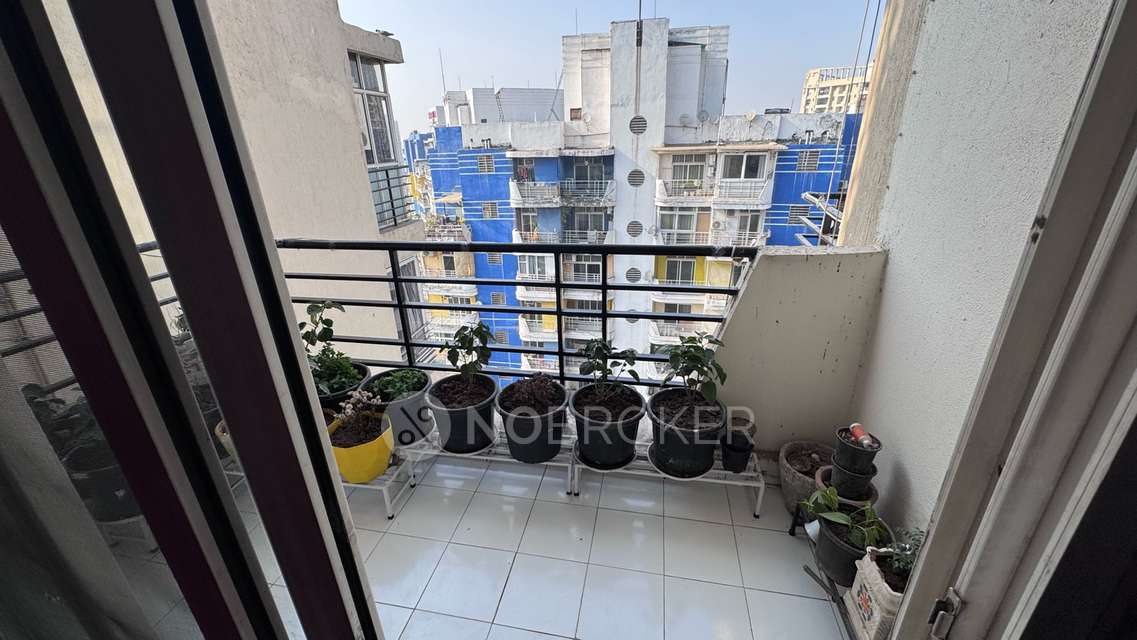 3 BHK Flat In Mahagun Mansion 2 For Sale  In Mahagun Mansion - Ii