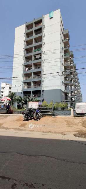 2 BHK Flat In Sai Poorna Luxuria, Haralur Main Road For Sale  In Haralur Main Road