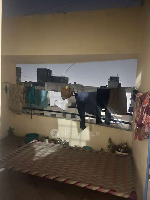 Shared Room for Male In 3 BHK  In Devi Indrayani Socity  In Devi Indrayani Housing Talawade