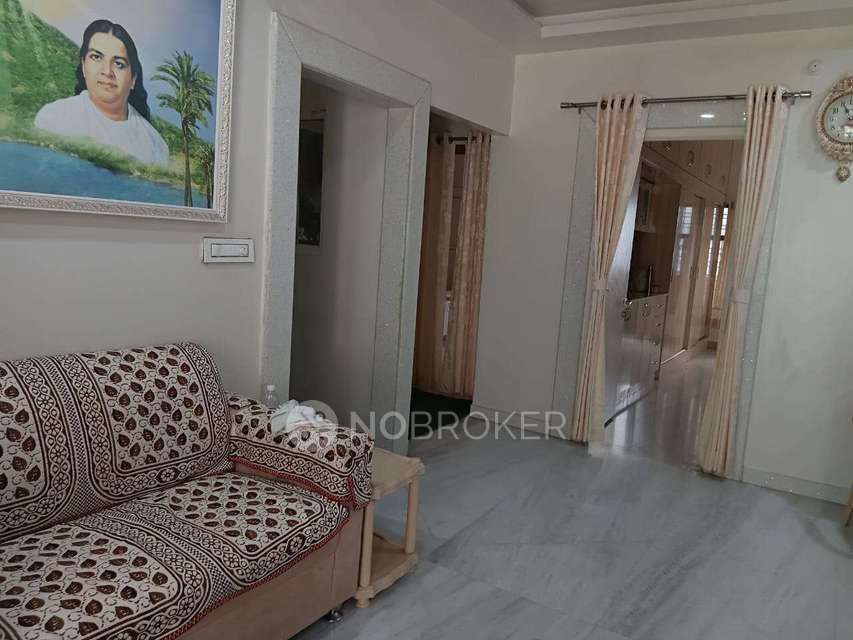 4+ BHK Flat In Brama Kumari For Sale  In Yousufguda