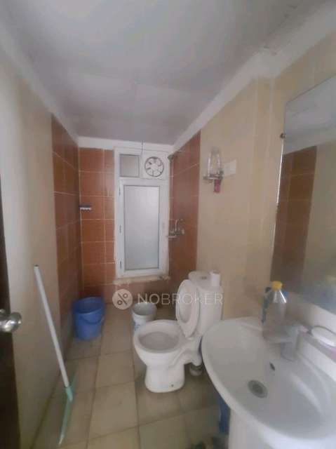 2 BHK Flat In Mahagun Mywoods For Sale  In Sector 16c