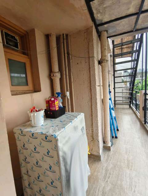 2 BHK Flat In Santushti Apartments for Rent In Vasant Kunj