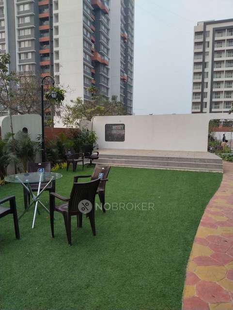 2 BHK Flat In Basil Mondale for Rent  In Mundhwa