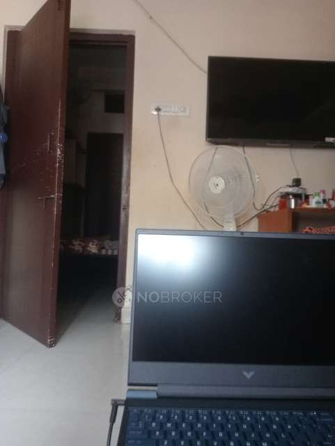 1 RK Flat In Nagamani Apartment for Rent  In Banjara Hills