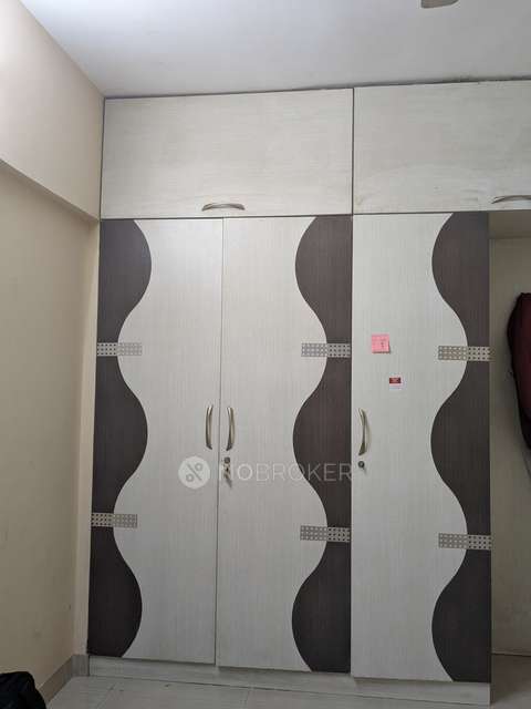 Single Room for Female In 3 BHK  In Kumar Shantiniketan Phase 1, Pashan In Pashan