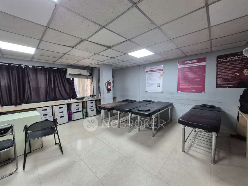 Office Space in Shirdi Sai Baba Mandir Road, Bangalore for Rent 