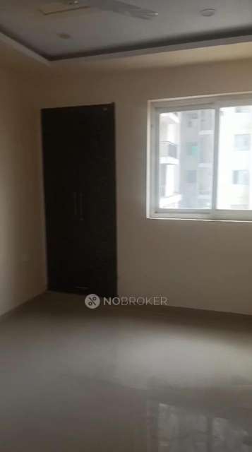 3 BHK Flat In Ratan Pearls For Sale  In Sector 16b