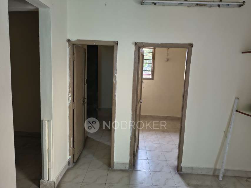 2 BHK House for Rent  In Padianallur