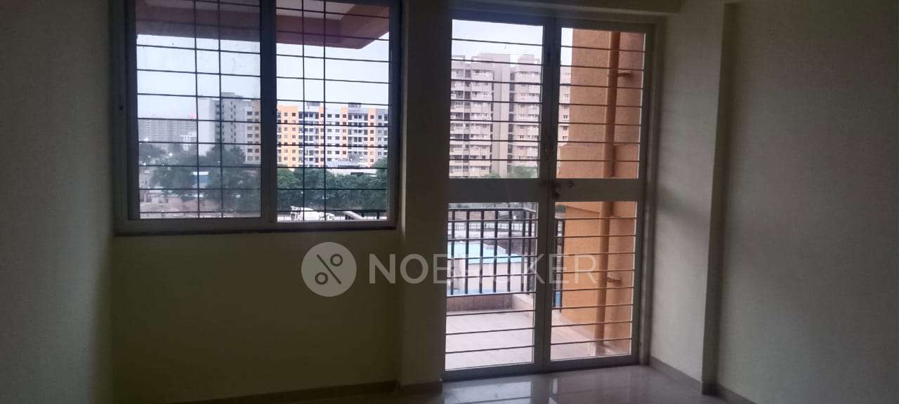 2 BHK Flat In Jaihind Hillside For Sale  In Jayhind Hillside