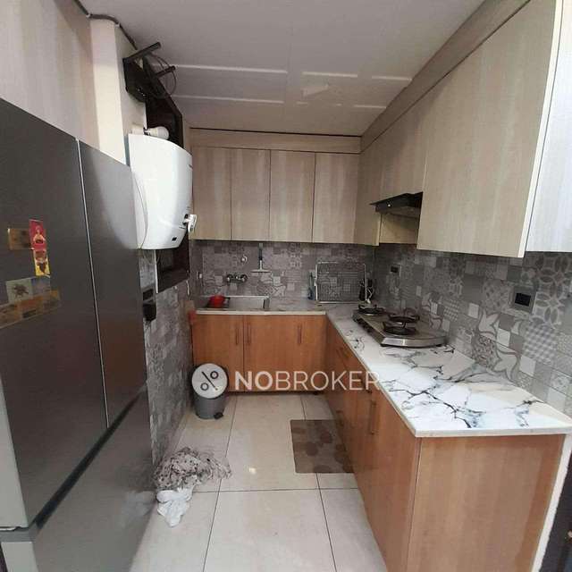 3 BHK Flat In Shanti Apartment For Sale  In  Dwarka