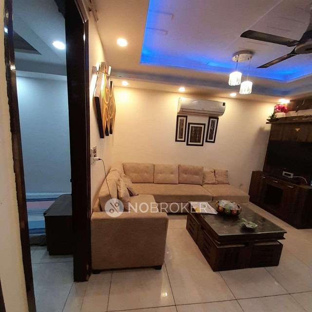 3 BHK Flat In Shanti Apartment For Sale  In  Dwarka