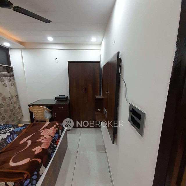 3 BHK Flat In Shanti Apartment For Sale  In  Dwarka