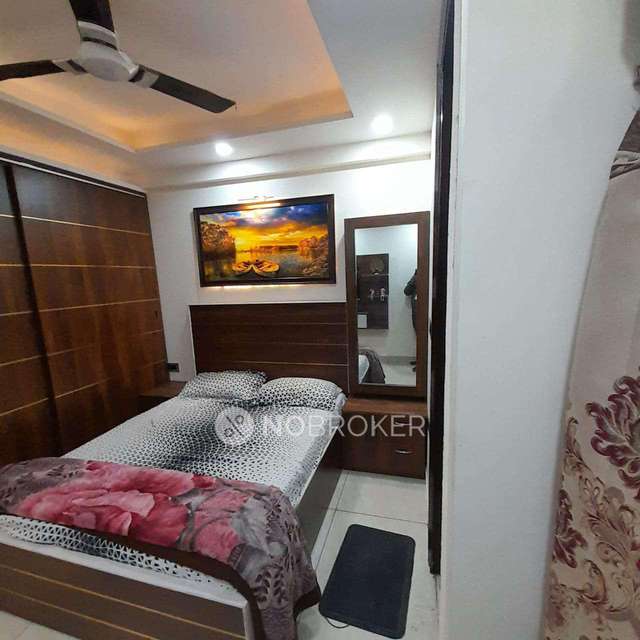 3 BHK Flat In Shanti Apartment For Sale  In  Dwarka