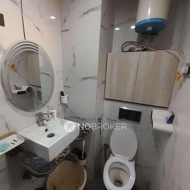 3 BHK Flat In Shanti Apartment For Sale  In  Dwarka