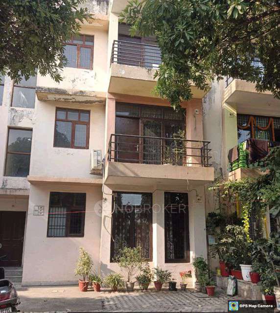 2 BHK Flat In Wave Floors for Rent  In Wave City