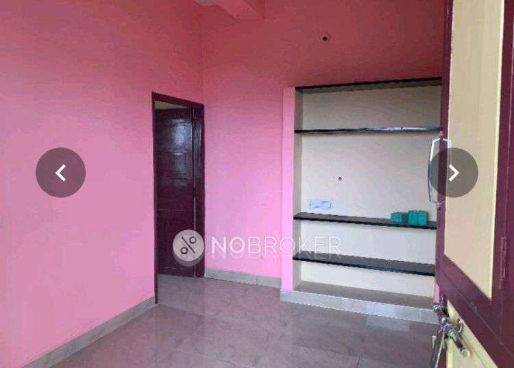 Single Room for Female In 2 BHK  In Karapakkam