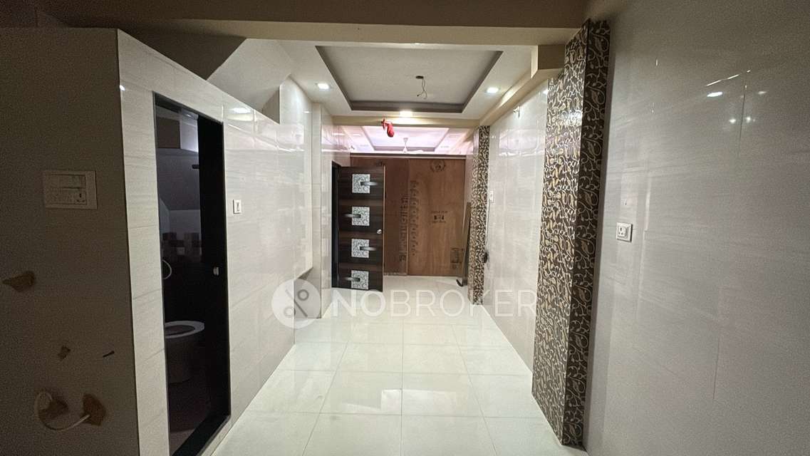 Godown/Warehouse in Borivali West, Mumbai for Rent 